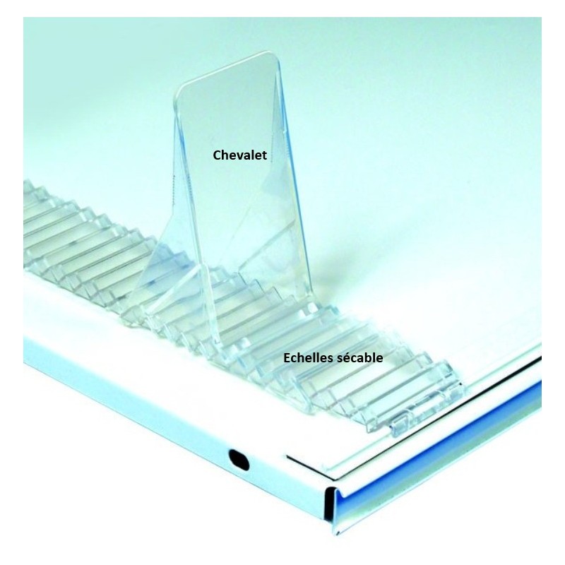 Echelle avec faux fond
